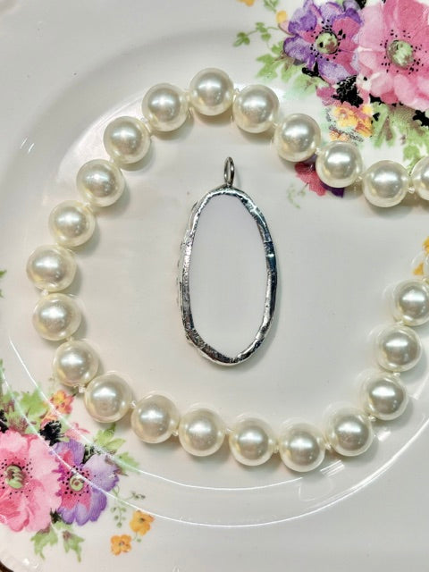 Oval Cherry 3
