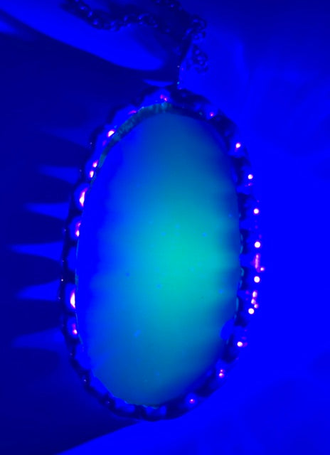 Vintage Uranium Oval